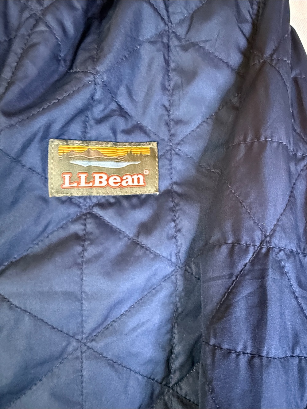 L.L. Bean Women's Teal Quilted Jacket - Navy Lining - Picture 3 of 10